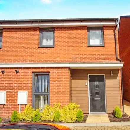 Buy this 3 bed duplex on unnamed road in Badgers Dene, Grays