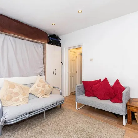 Rent this 1 bed apartment on 26 Paget Street in Angel, London