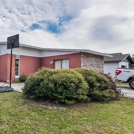 Buy this 3 bed house on 3327 Timberline Road West in Polk County, FL 33880