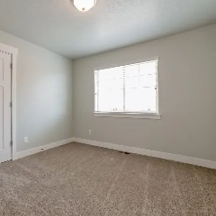 Rent this 1 bed room on 2128 Steele Avenue in Kern County, CA 93305
