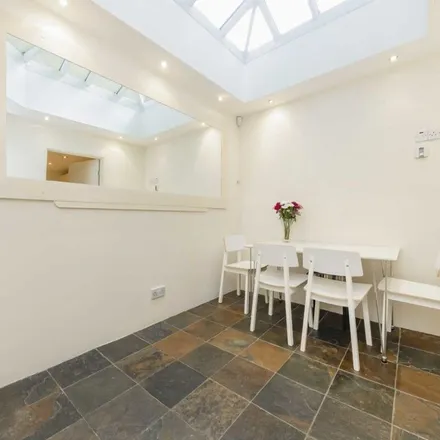 Image 4 - 5 St Peter's Place, London, W9 2QS, United Kingdom - Apartment for rent