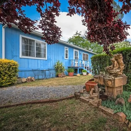 Buy this studio apartment on 17118 Zanita Trail in Shasta County, CA 96007