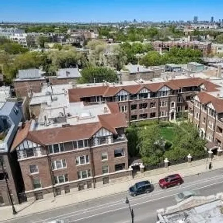 Image 2 - The Cloisters, 2104-2118 West North Avenue, Chicago, IL 60622, USA - Condo for sale