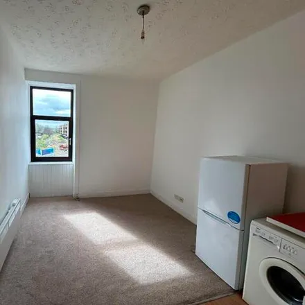 Image 4 - 811 Dalmarnock Road, Glasgow, G40 4QB, United Kingdom - Apartment for rent