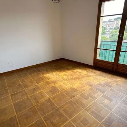 Rent this 2 bed apartment on Marché Bio Provençal in Avenue Pasteur, 13300 Salon de Provence