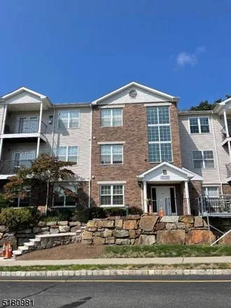 Rent this 2 bed townhouse on Riverdale Road in Riverdale, Morris County