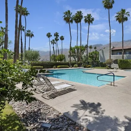 Buy this 1 bed condo on 319 North Hermosa Drive in Palm Springs, CA 92262