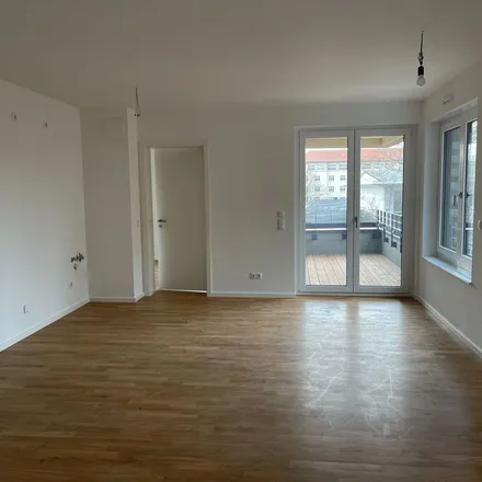 Rent this 3 bed apartment on Holbeinstraße 24 in 01307 Dresden, Germany