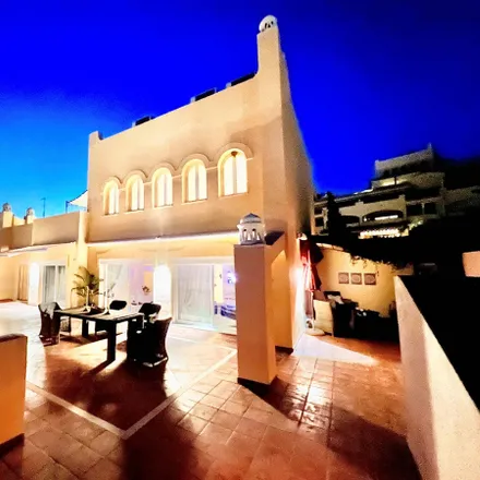 Buy this 4 bed apartment on 29604 Marbella