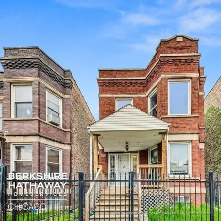 Buy this 6 bed house on 4726 West Congress Parkway in Chicago, IL 60644