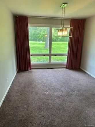 Image 6 - 4020 Country Club Drive, Bloomfield Township, MI 48301, USA - House for rent