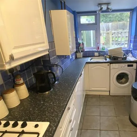 Image 3 - Avon Close, Dawley, TF4 3HP, United Kingdom - Duplex for sale