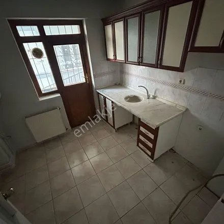Rent this 3 bed apartment on İzver Sokak in 06120 Keçiören, Turkey