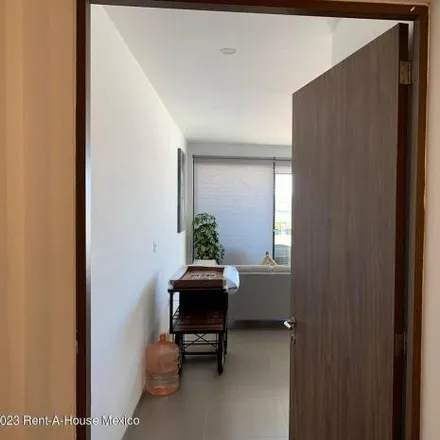 Buy this 3 bed apartment on Circuito Altos Juriquilla in Delegaciön Santa Rosa Jáuregui, 76100