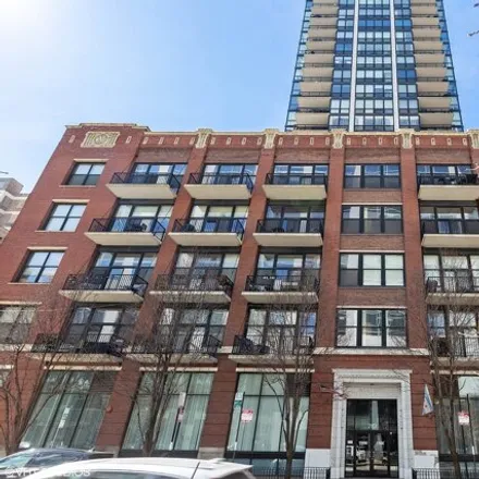 Rent this 2 bed condo on The Edge Lofts and Tower in 210 South Desplaines Street, Chicago