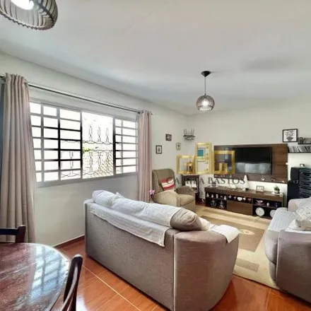 Buy this 2 bed apartment on Rua Carmo Lamana in Região Urbana Homogênea VI, Poços de Caldas - MG