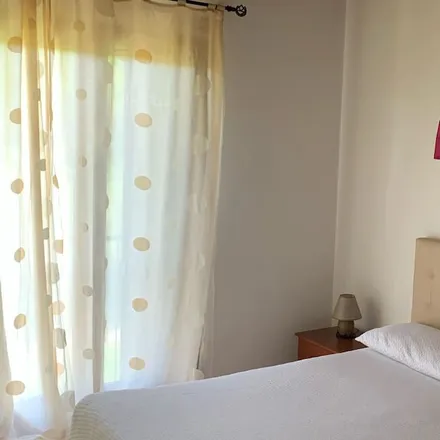 Rent this 2 bed apartment on 46040 Ponti sul Mincio Mantua