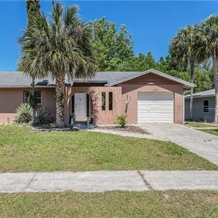 Buy this 3 bed house on 9557 North Bunker Way in Citrus Springs, Citrus Springs