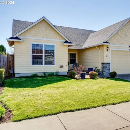 Buy this 4 bed house on 979 Brenda Avenue in Junction City, OR 97448