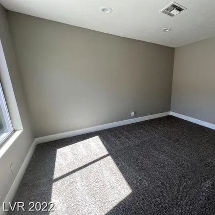 Image 3 - 7015 Sylvan Oak Drive, Spring Valley, NV 89147, USA - Townhouse for rent