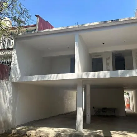 Buy this 3 bed house on Instituto Simón Bolívar in Calle Mayorazgo de Solís 65, Benito Juárez