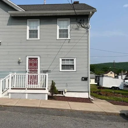 Rent this 2 bed apartment on Church Alley in Jim Thorpe, Carbon County