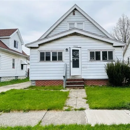 Buy this 3 bed house on 19567 Chickasaw Avenue in Cleveland, OH 44119