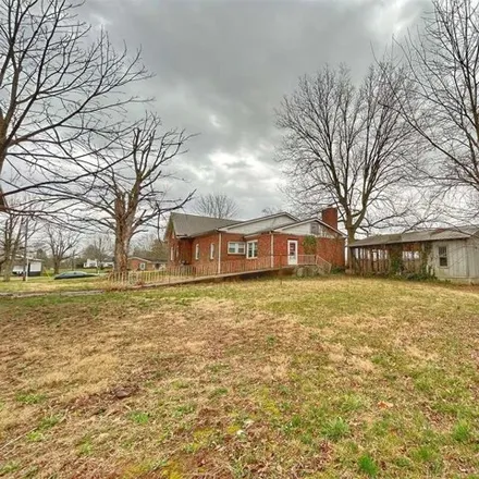 Buy this 5 bed house on 298 Edwards Avenue in Horse Cave, Hart County