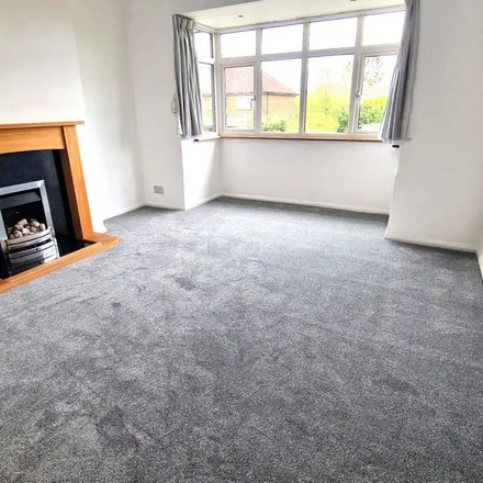 Rent this 2 bed apartment on Heath Road in Beaconsfield, HP9 1DJ