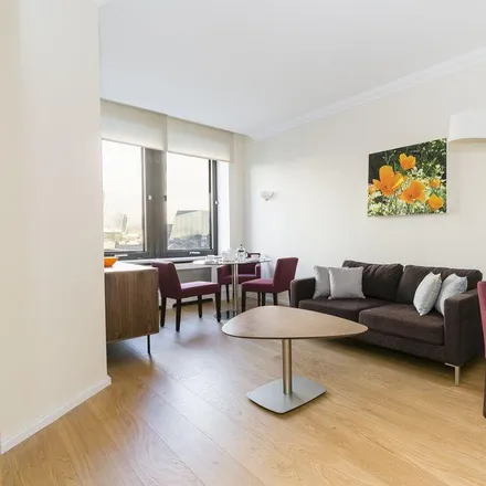 Rent this 1 bed apartment on Whitehouse Apartments in 9 Belvedere Road, South Bank
