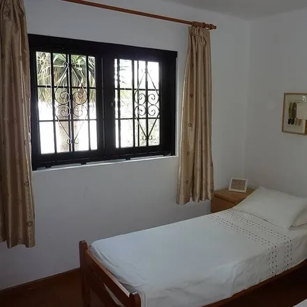 Rent this 2 bed apartment on Avenida in Avenida Las Playas, 35519 Tías