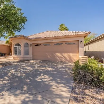 Image 2 - 4532 East Glenhaven Drive, Phoenix, AZ 85048, USA - House for sale