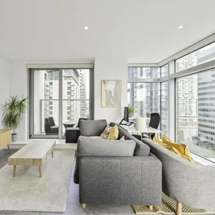 Image 4 - Pan Peninsula, Pan Peninsula Square, Canary Wharf, London, E14 9SL, United Kingdom - Apartment for rent
