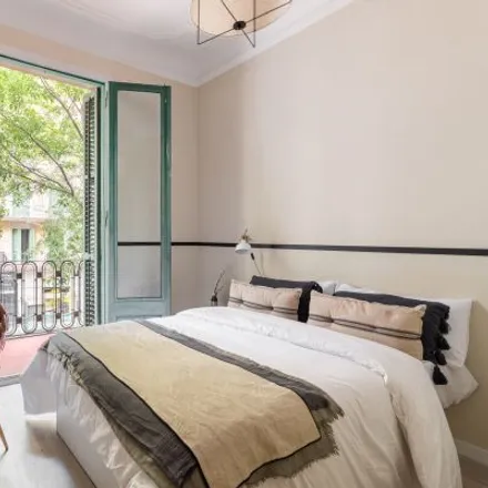 Rent this 3 bed room on Carrer de Calàbria in 101, 08001 Barcelona