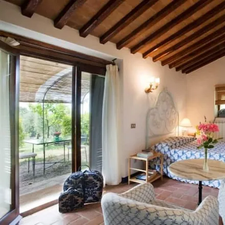 Rent this 1 bed apartment on 53011 Castellina in Chianti SI