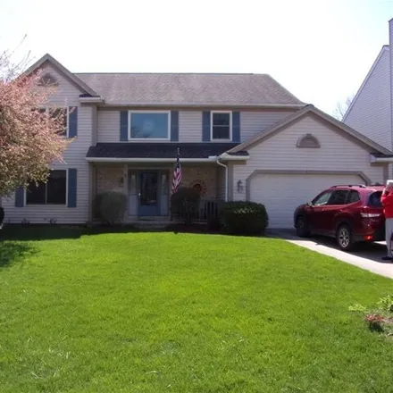 Buy this 4 bed house on 419 Park Place in Berea, OH 44017