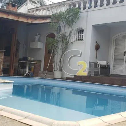 Rent this 4 bed house on Avenida Mercedes in Alto da Lapa, São Paulo - SP