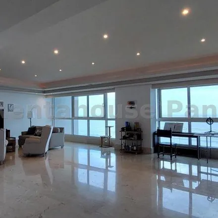 Buy this 3 bed apartment on PH Greenbay in Calle Greenbay, 0816