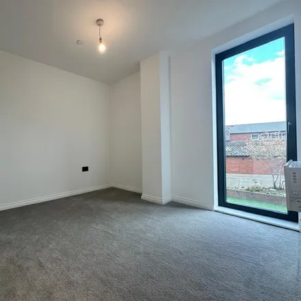 Image 4 - Springwell Gardens, Springwell Road, Leeds, LS12 1EY, United Kingdom - Apartment for rent