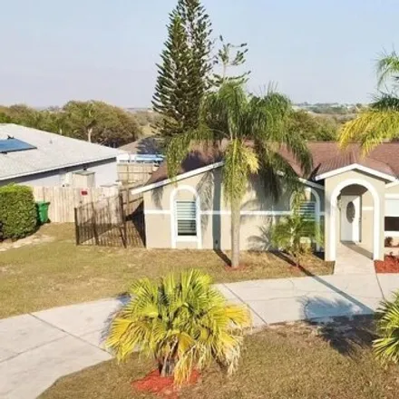 Buy this 3 bed house on 1009 Edmund Ave in Dundee, Florida