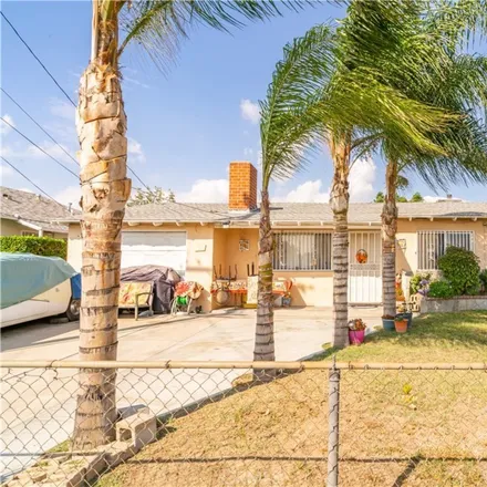 Buy this 3 bed house on 418 East Rialto Avenue in Rialto, CA 92376