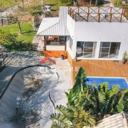 Buy this 5 bed house on Trilha Praia do Rosa in Ibiraquera, Imbituba - SC
