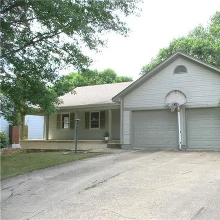 Buy this 3 bed house on Lido Drive in Lee's Summit, MO 64082