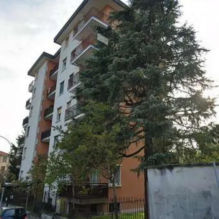 Image 2 - Via Isonzo, 21053 Castellanza VA, Italy - Apartment for rent
