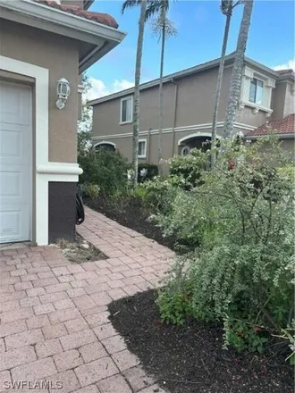 Image 3 - 9780 Roundstone Circle, Timberwalk at Three Oaks, Lee County, FL 33967, USA - Townhouse for sale