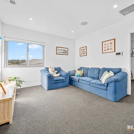 Image 7 - 18 Merlin Crescent, Googong NSW 2620, Australia - Apartment for rent