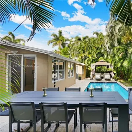 Image 5 - 530 Northeast 27th Drive, Wilton Manors, FL 33334, USA - House for sale