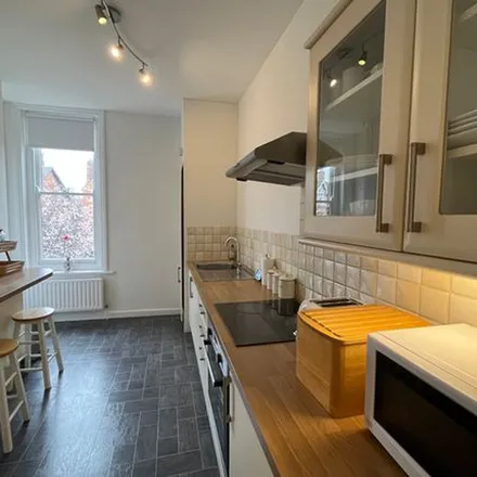 Rent this 2 bed apartment on 16 Bardwell Road in Central North Oxford, Oxford