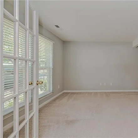 Image 4 - 15650 King Louis Court, Charlotte, NC 28277, USA - Townhouse for sale