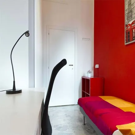 Image 3 - Via Antonio Panizzi, 20146 Milan MI, Italy - Room for rent
